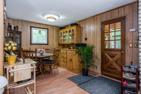 23 Duquette Court, ON L9M 0H3