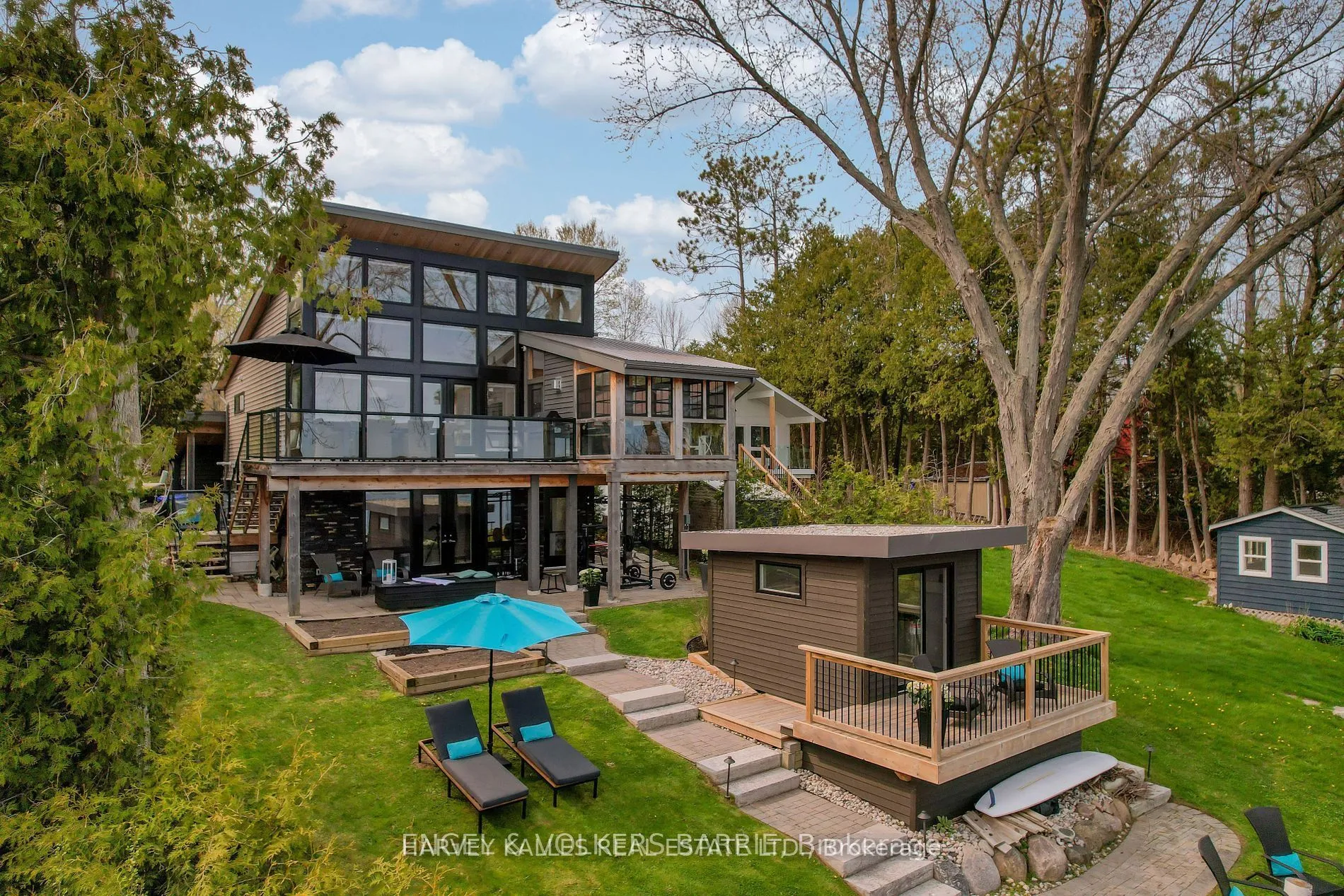 2369 Lakeshore Road, ON L0L 1T0