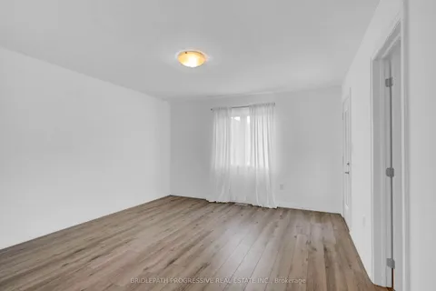 22 Alaskan Heights, ON L9J 0H9
