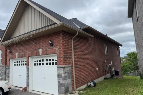 3153 Monarch Drive, ON L3V 7W9