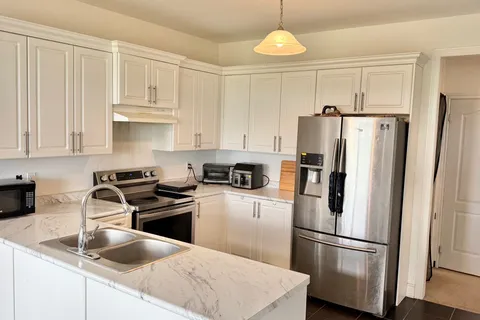 3153 Monarch Drive, ON L3V 7W9