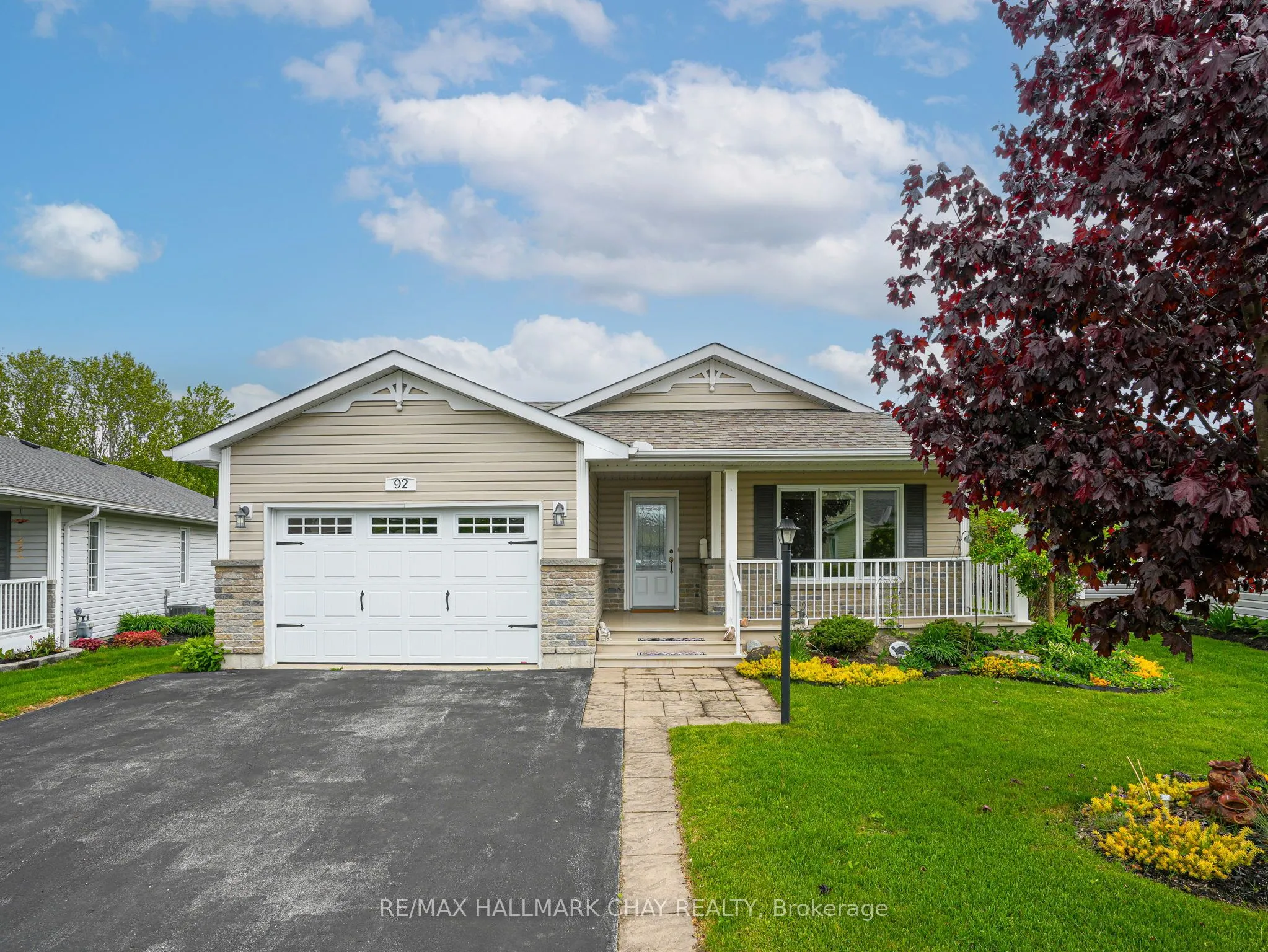 92 New York Avenue, ON L9Z 3A8