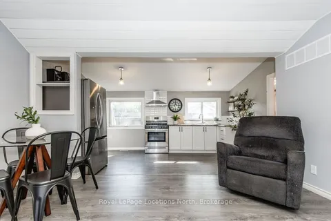 497 OXBOW PARK Drive, ON L9Z 2T9