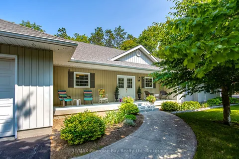 25 STERLING Drive, ON L0L 2T0