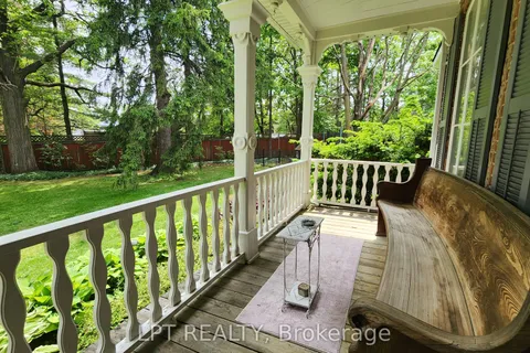 126 Letitia Street, ON L4N 1P5