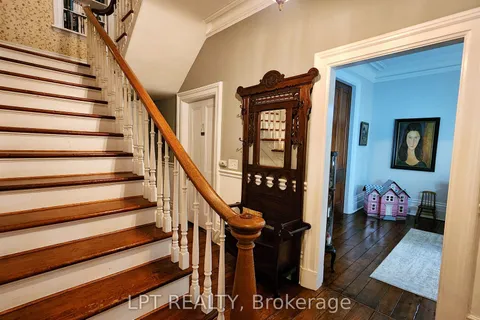 126 Letitia Street, ON L4N 1P5