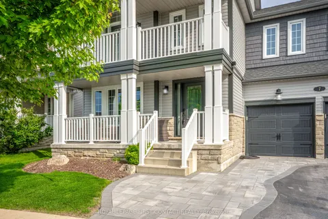 7 Counsellor Terrace, ON L4M 7H1