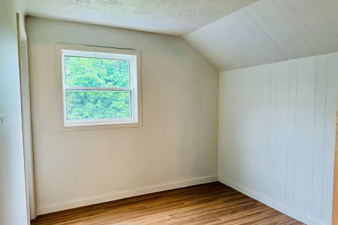 177 Collingwood Street, ON L0M 1G0