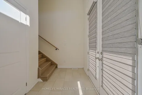 8 Beatrice Drive, ON L9Z 0L3