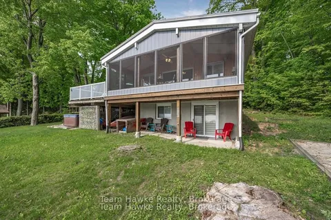 23 Timcourt Drive, ON L9M 0B9