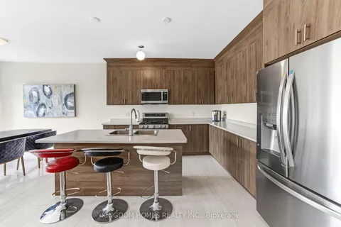 25 Beatrice Drive, ON L9Z 0L3