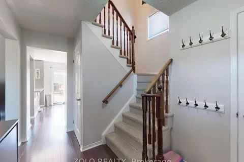 45 Athabaska Road, ON L4N 8E8