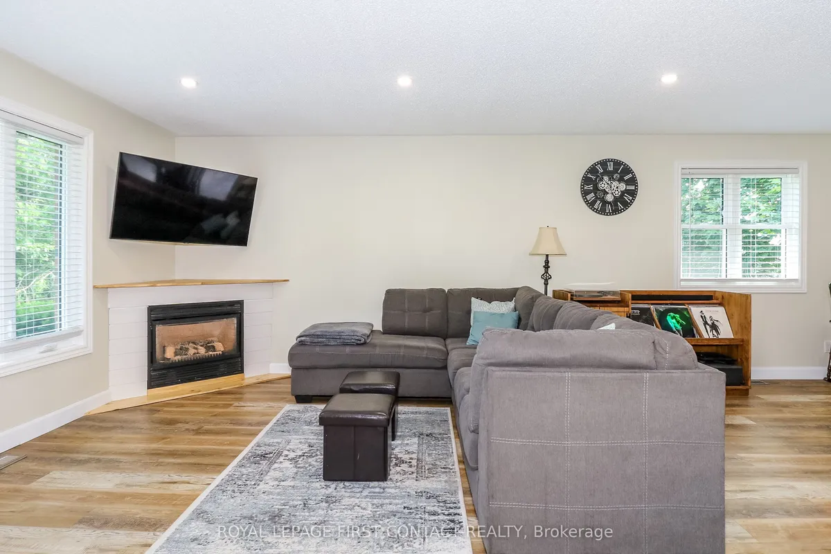 1 Mariposa Drive, ON L3V 7G6