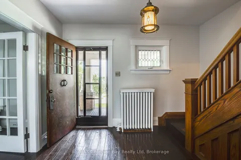 324 Second Street, ON L4R 3R3