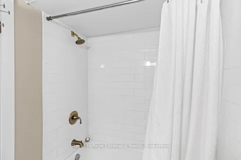 103 Garbutt Crescent, ON L9Y 0H5