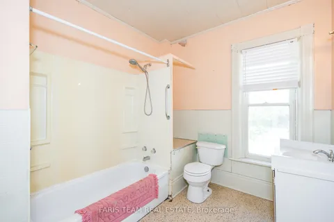 9 Borland Street, ON L3V 2B5