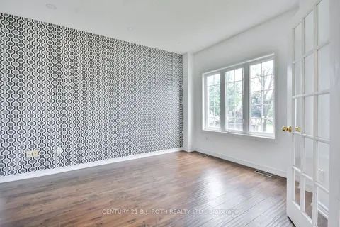 113 Livia Herman Way, ON L4M 7K5