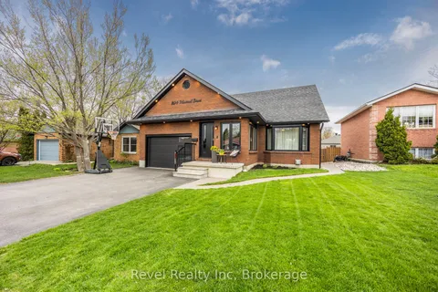 894 MONTREAL Street, ON L4R 5A7
