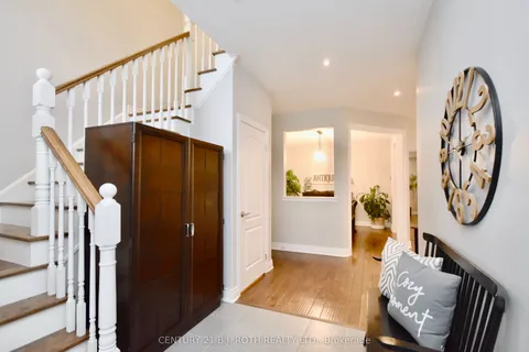 3089 Emperor Drive, ON L3V 6H2