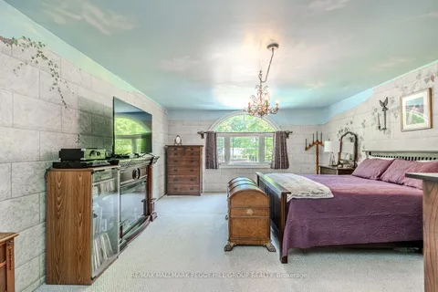 828 Dominion Avenue, ON L4R 1S7