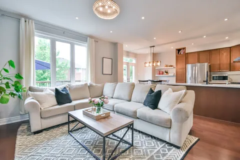 40 Booth Lane, ON L4N 0S4