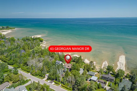 43 Georgian Manor Drive, ON L9Y 5P3