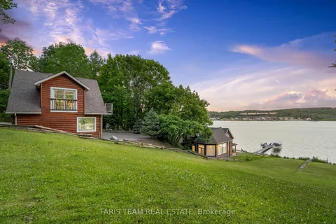 375 Champlain Road, ON L9M 1S3