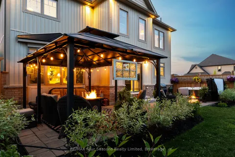 64 Kirby Avenue, ON L9Y 3Y8