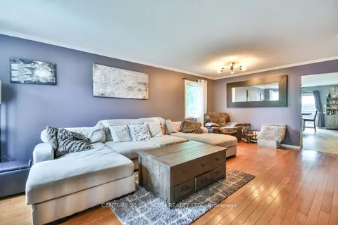 56 Monique Crescent, ON L4M 6Y4