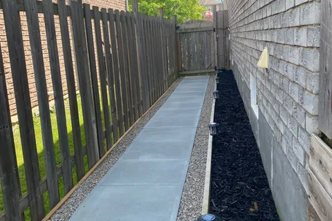 61 Carruthers Crescent, ON L4M 6A3