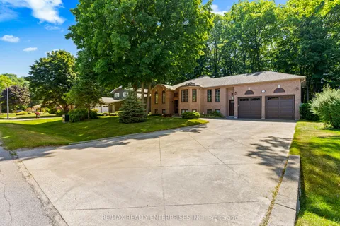 70 Downer Crescent, ON L9Z 1C3