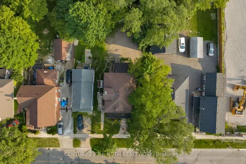 63 Mcdonald Street, ON L4M 1P4