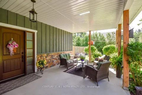 1455 TINY BEACHES Road, ON L9M 0J2