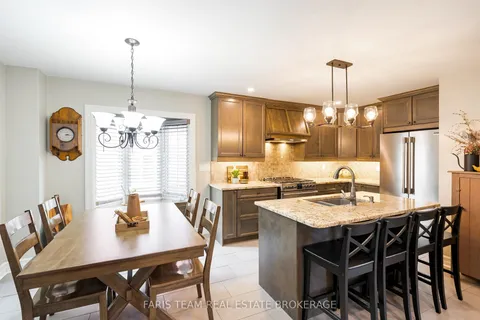 41 McDougall Drive, ON L4N 7H7