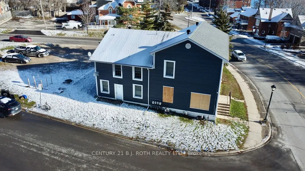 194 Dunlop Street, ON L4M 1B4