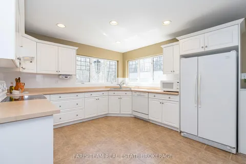 139 Trout Lane, ON L9M 0J1