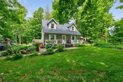 6 Bayside Road, ON L9M 0H8
