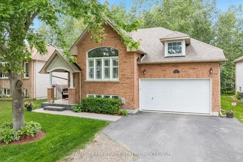 56 Rose Valley Way, ON L9Z 3C4