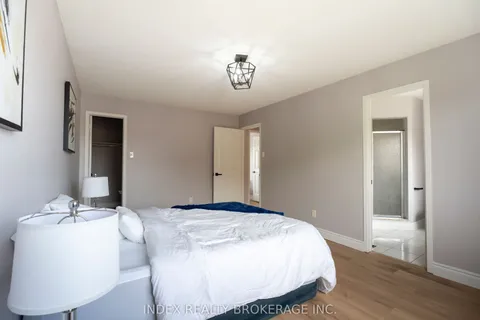 106 Brighton Road, ON L4M 6S2
