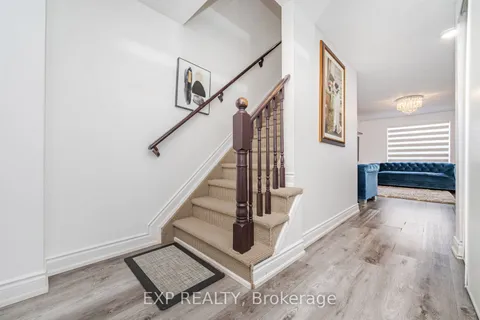 145 Courtney Crescent, ON L4N 5T2