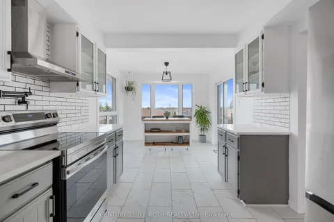 258 COLLEGIATE Drive, ON L3V 7S5