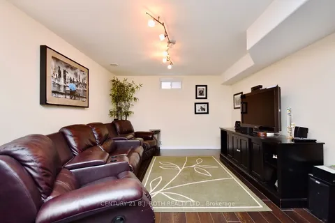 120 ATLANTIS Drive, ON L3V 0A8