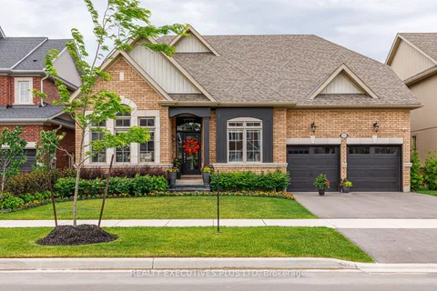 25 Mclean Avenue, ON L9Y 3V2