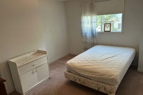 70 Donald Crescent, ON L9Z 1E3