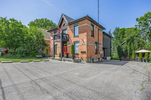214 Mississaga Street, ON L3V 3B5