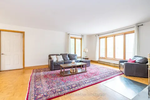 519 Tiny Beaches Road, ON L0L 2J0