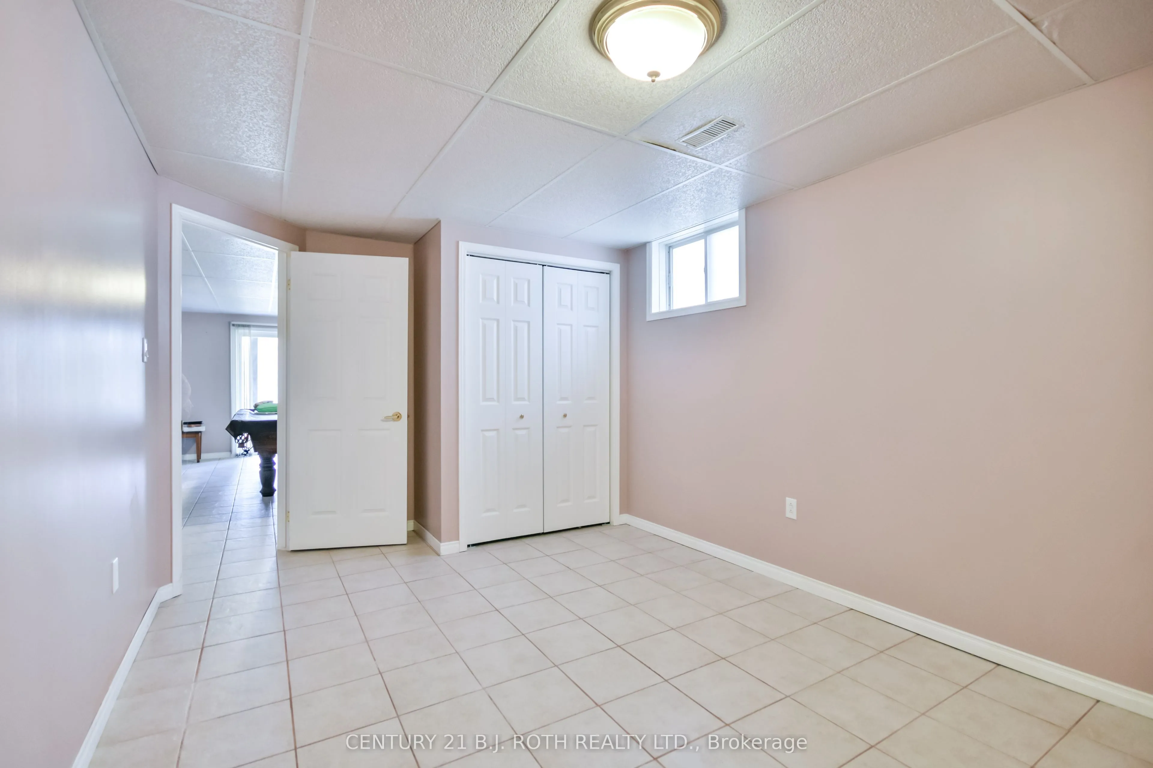 22 Osprey Ridge Road, ON L4M 6P2