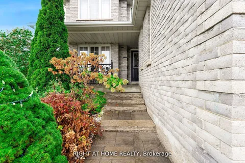 154 Country Lane, ON L4N 0N1