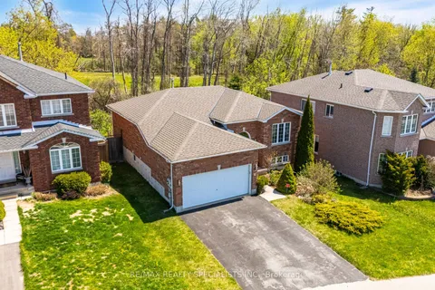 11 Jagges Drive, ON L4N 0X1