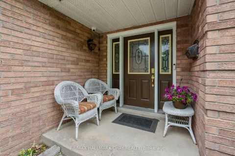 25 TRILLIUM Crescent, ON L4N 5S1
